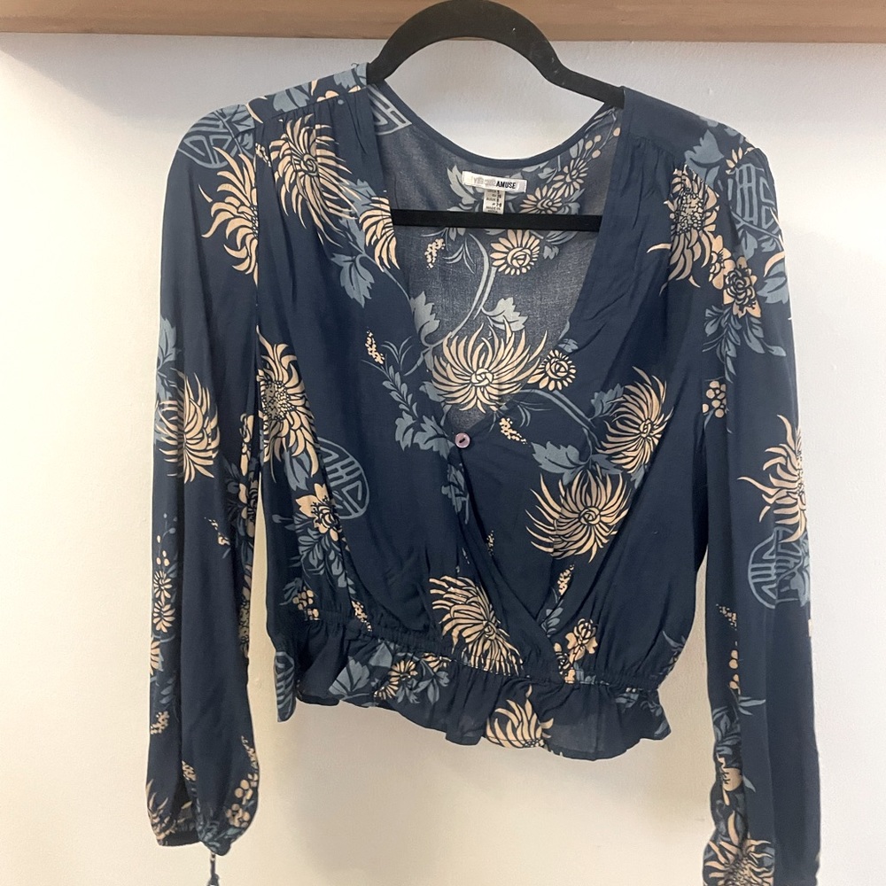Amuse society top